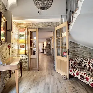 Le Chardon Bleu Hotell